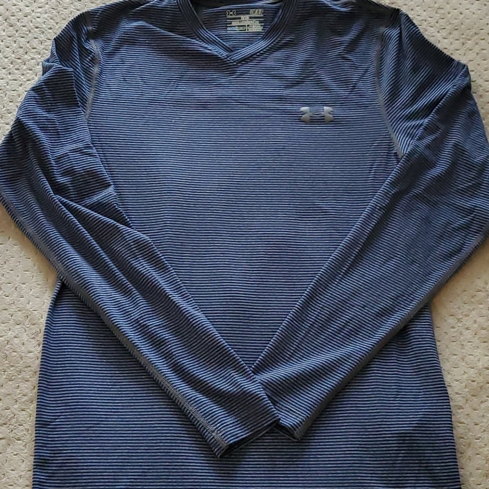 Mens under armour long sleeve size small